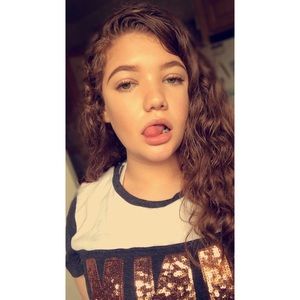 Meet your Posher, Megan